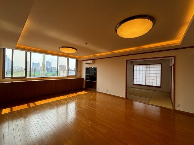 プレステージ田園調布の居間・リビング