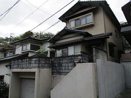 西区三滝本町１丁目の外観