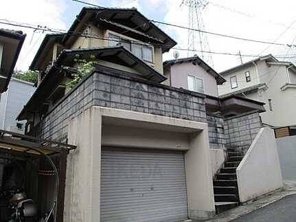 西区三滝本町１丁目の外観