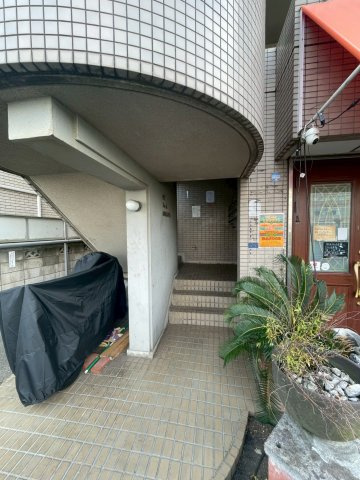 【エントランス】