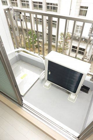 naniwasannbannkannのバルコニー|バルコニーからの眺めを楽しみながら食事をしませんか