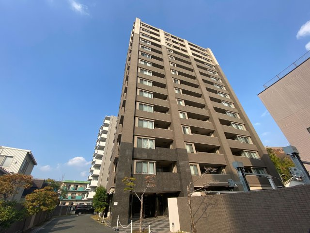 【居間・リビング】 | D’クラディア上熊本マークタワー | ※リフォーム前の写真です。