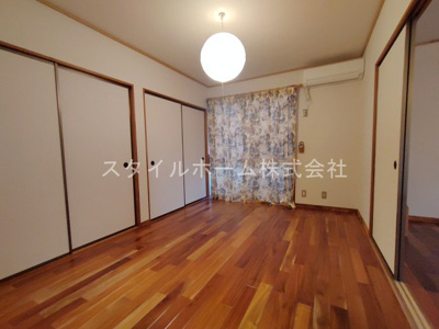 【居間・リビング】 | ユトリロ新栄 B棟