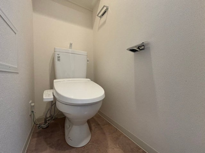 【トイレ】 | プレサンスSAKAEフロント | 落ち着いたトイレです