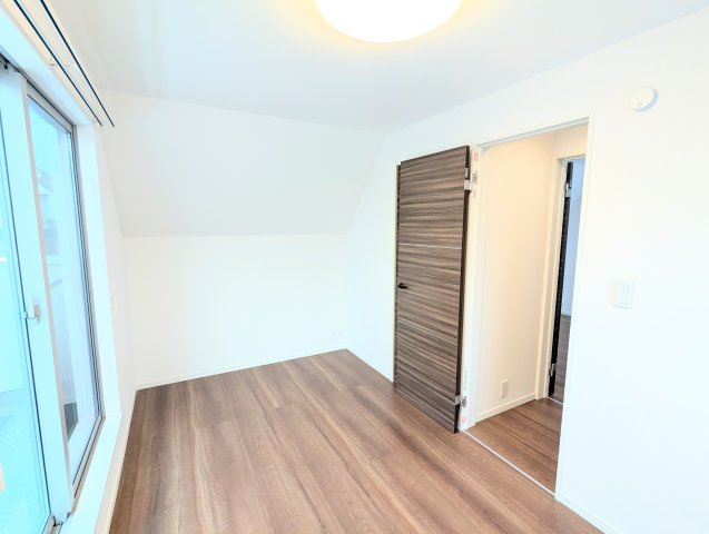 葛飾区新宿５丁目の戸建の寝室