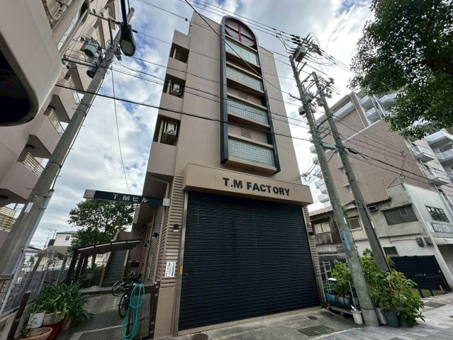 TMビルの外観