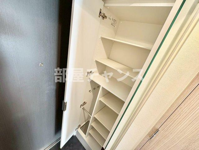 プレサンス名古屋菊井セルカの収納