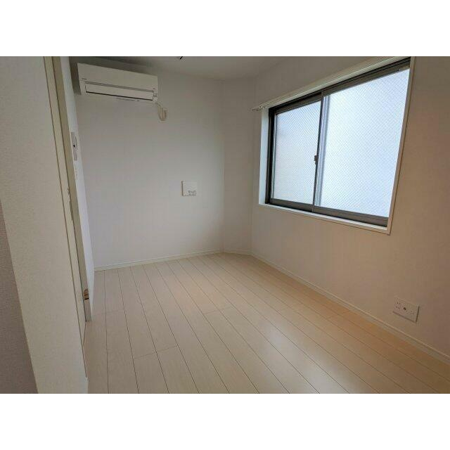 グラード南千住の居間・リビング