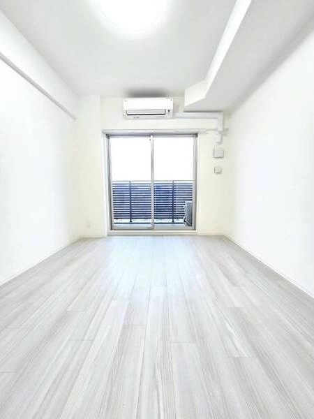 ディアレイシャス名古屋太閤通Ⅲの居間・リビング