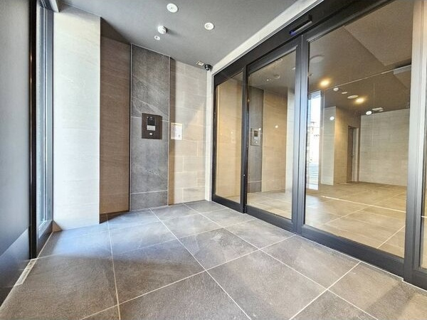 ディアレイシャス名古屋太閤通Ⅲのロビー