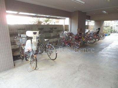 【その他共用部分】 | セルピエンテ深川 | 駐輪場