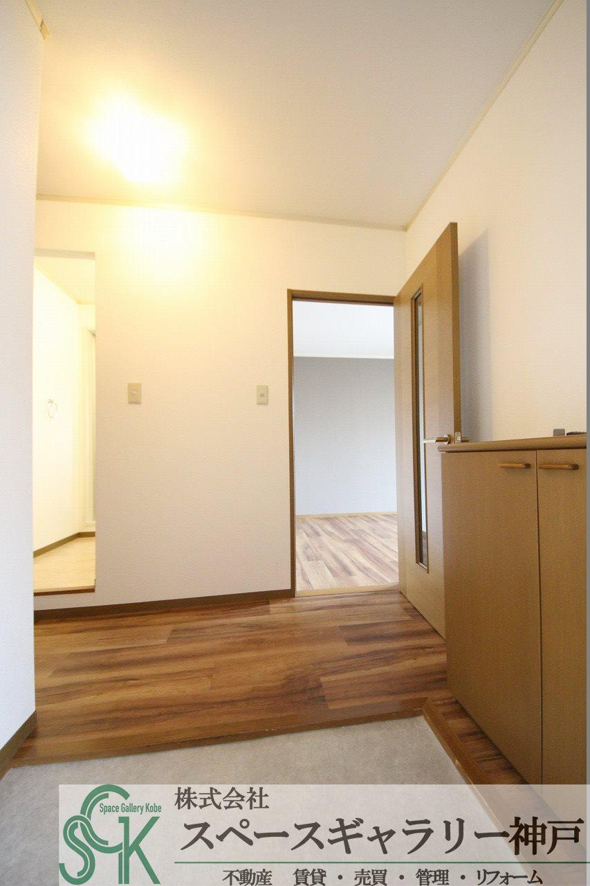 フレマリール垂水の玄関|※お部屋により仕様が異なる場合があります※