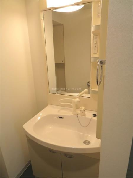 パトゥーロ御徒町チッタの洗面所