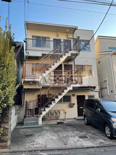 久田マンションのエントランス