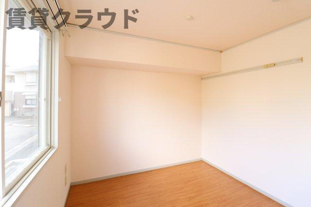 サンモールおゆみ野　Ｂの居間・リビング|ゆったり過ごせるリビングです