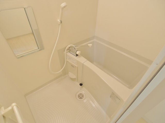 Marionette 13（元ドルチェヴィータ）の浴室