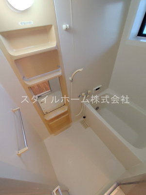 【浴室】 | ユトリロ新栄 A棟