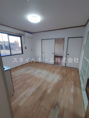 【居間・リビング】 | ユトリロ新栄 A棟