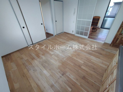 【居間・リビング】 | ユトリロ新栄 A棟