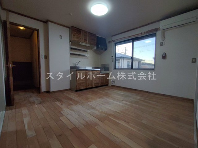 【居間・リビング】 | ユトリロ新栄 A棟