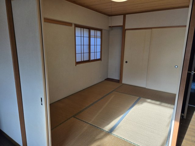 宝マンション滝ノ水第七　A棟の和室