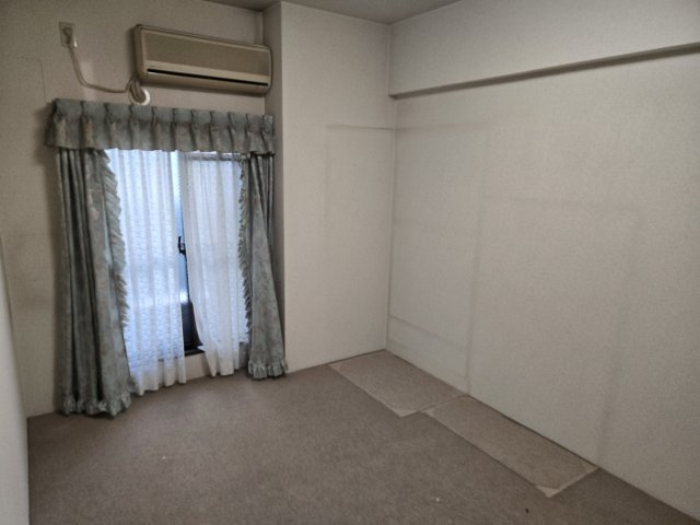 宝マンション滝ノ水第七　A棟の寝室