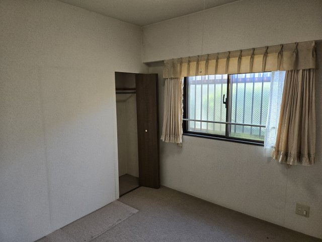 宝マンション滝ノ水第七　A棟の洋室