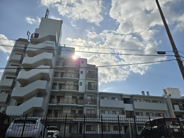 宝マンション滝ノ水第七　A棟の外観