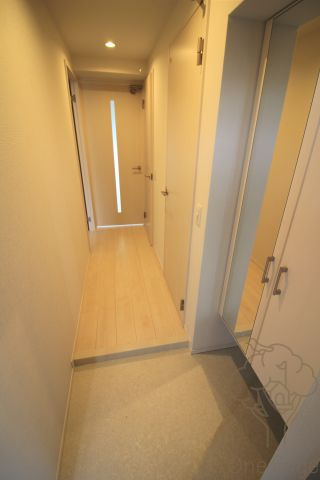 ブリエウメキタの玄関