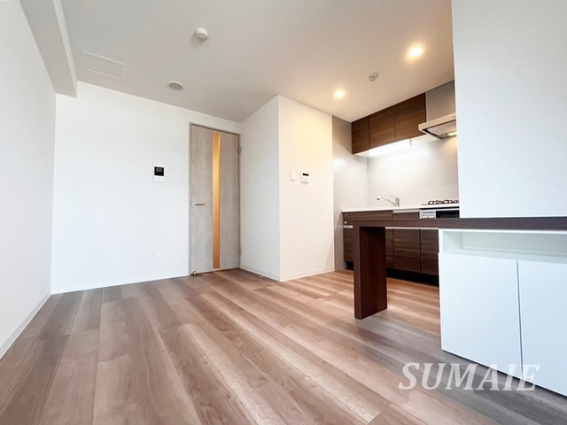 Prime Cozyの洋室|きれいなフローリングです☆