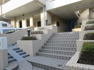 【エントランス】 | エントランス