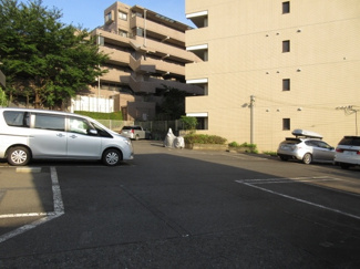 【駐車場】 | 駐車場　