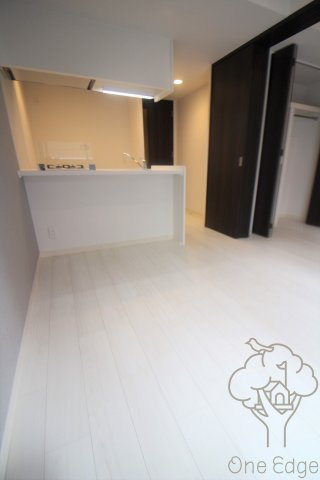 エステムコート梅田・天神橋Ⅳステーションフロントの居間・リビング