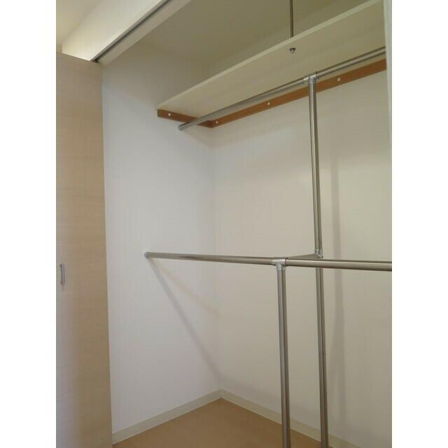 ヴェルデュール本郷　弐番館の収納