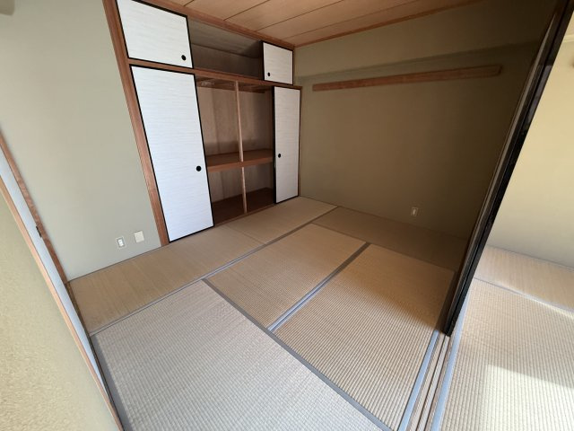 グローバル利倉の寝室
