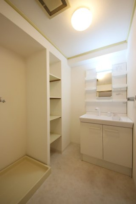 【内装】 | ヴィンテージ御影