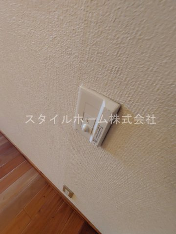 ユトリロ新栄 B棟の設備