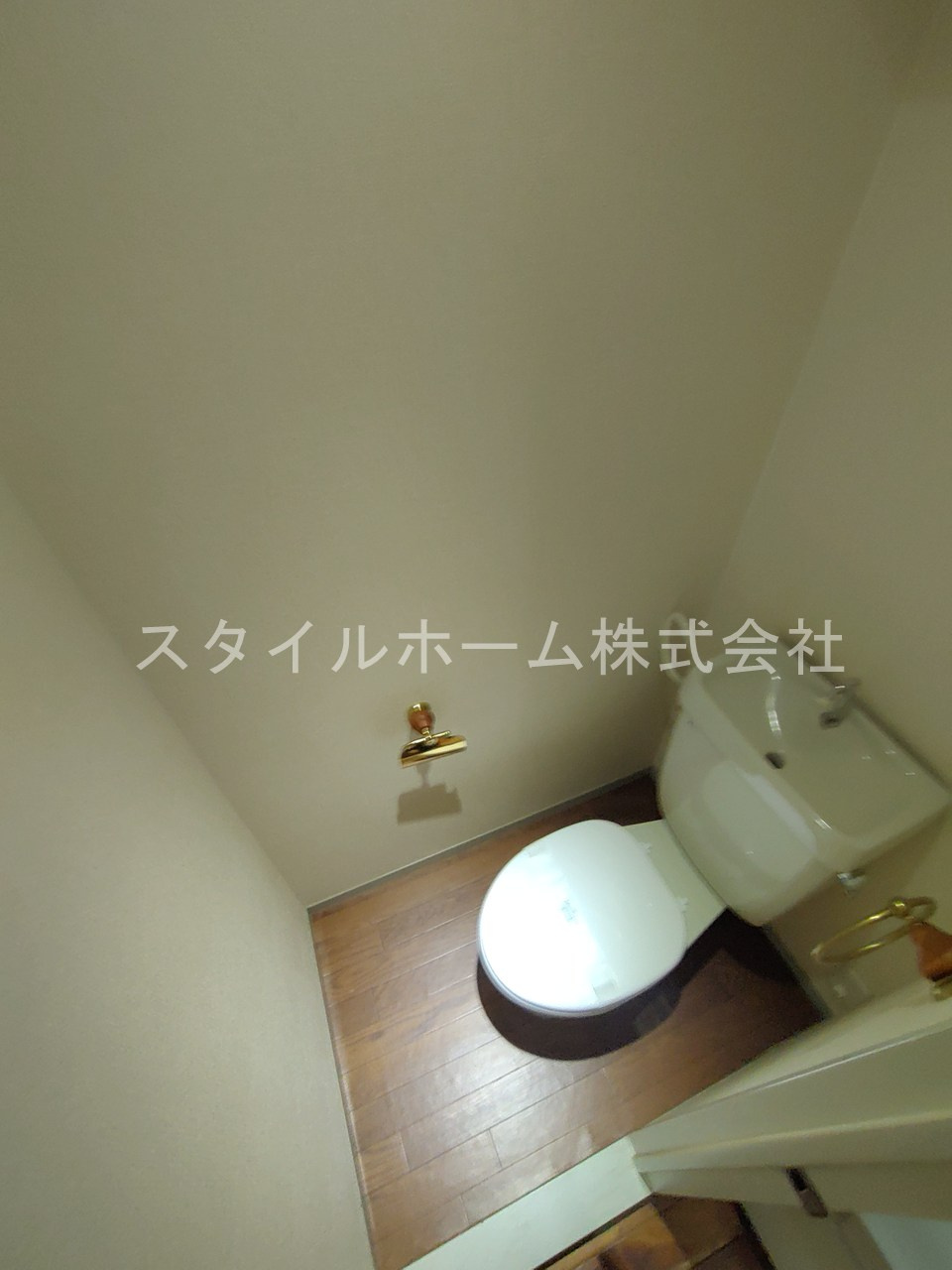 ユトリロ新栄 B棟のトイレ