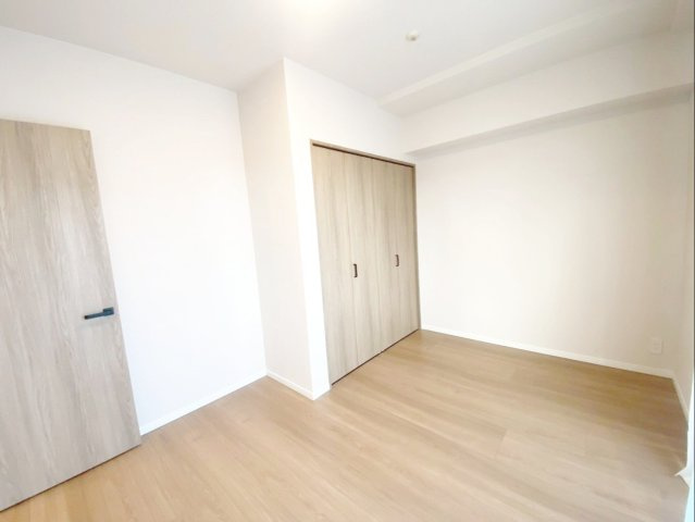 アクロス博多セントラルパークの洋室|約6.1帖の洋室です！