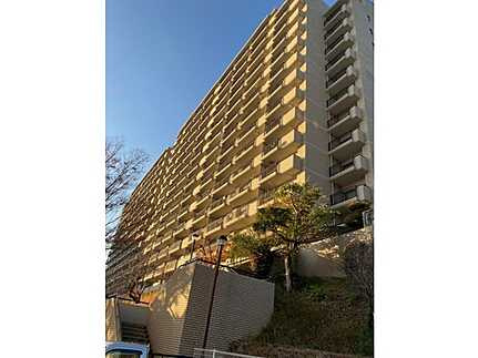 井口台パークヒルズ参番館の外観