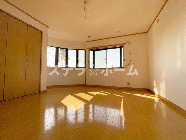 太田3 中古戸建の洋室|スタンダードな洋室です