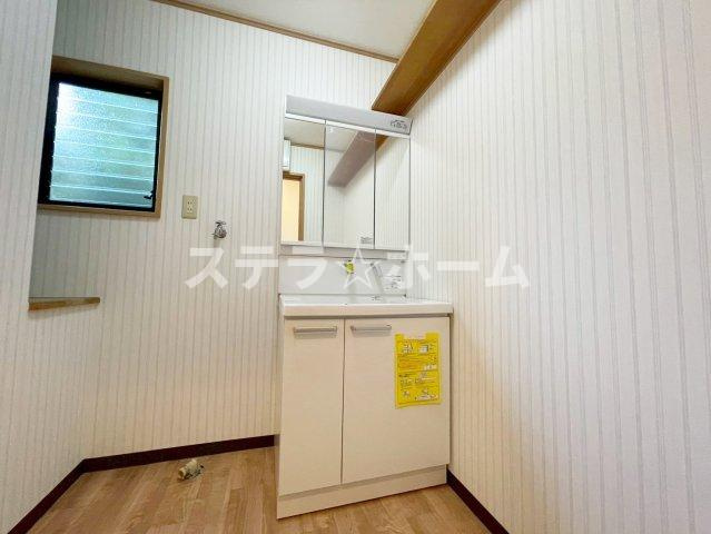 太田3 中古戸建の独立洗面台|独立洗面台です