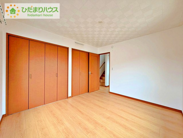 Grace Living 日立｜東大沼町3丁目　中古戸建の寝室|温もりある自然光を感じていただける居室です。飽きのこないナチュラルなデザインの空間は、色褪せることのない心地良さを作ります。													