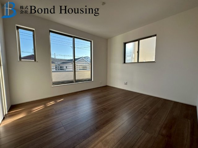 小中学校徒歩5分圏内・周辺環境充実　青山台3丁目　限定1棟の洋室