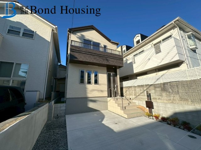 小中学校徒歩5分圏内・周辺環境充実　青山台3丁目　限定1棟の前面道路含む現地写真