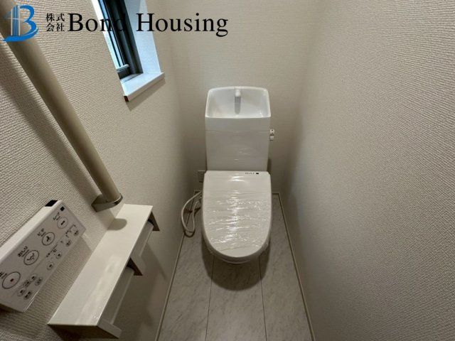 小中学校徒歩5分圏内・周辺環境充実　青山台3丁目　限定1棟のトイレ