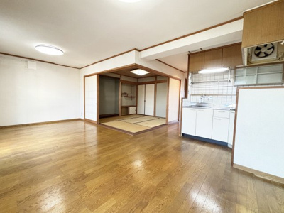 【居間・リビング】 | コボリマンション北口