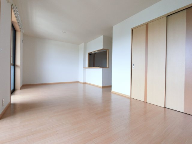 【居間・リビング】