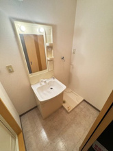 【洗面所】