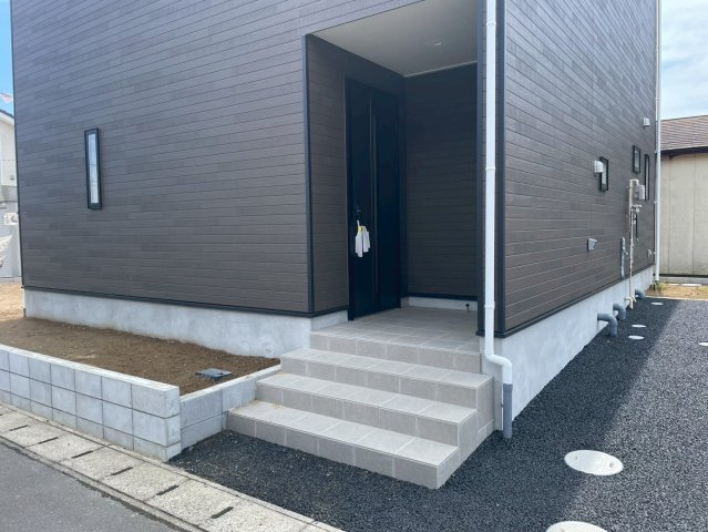 【エントランス】 | 銚子市明神町1号棟 | 施工例：即日のご見学も可能です。お気軽に0476-37-3888までお問合せ下さい。